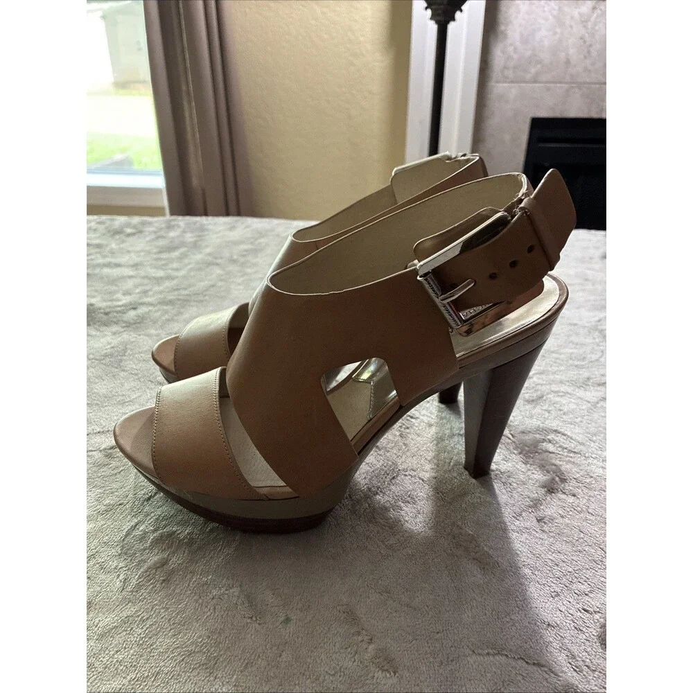 Michael Kors Carla Tan Leather Platform Heel Slingback Women's Sandals Sz 9.5